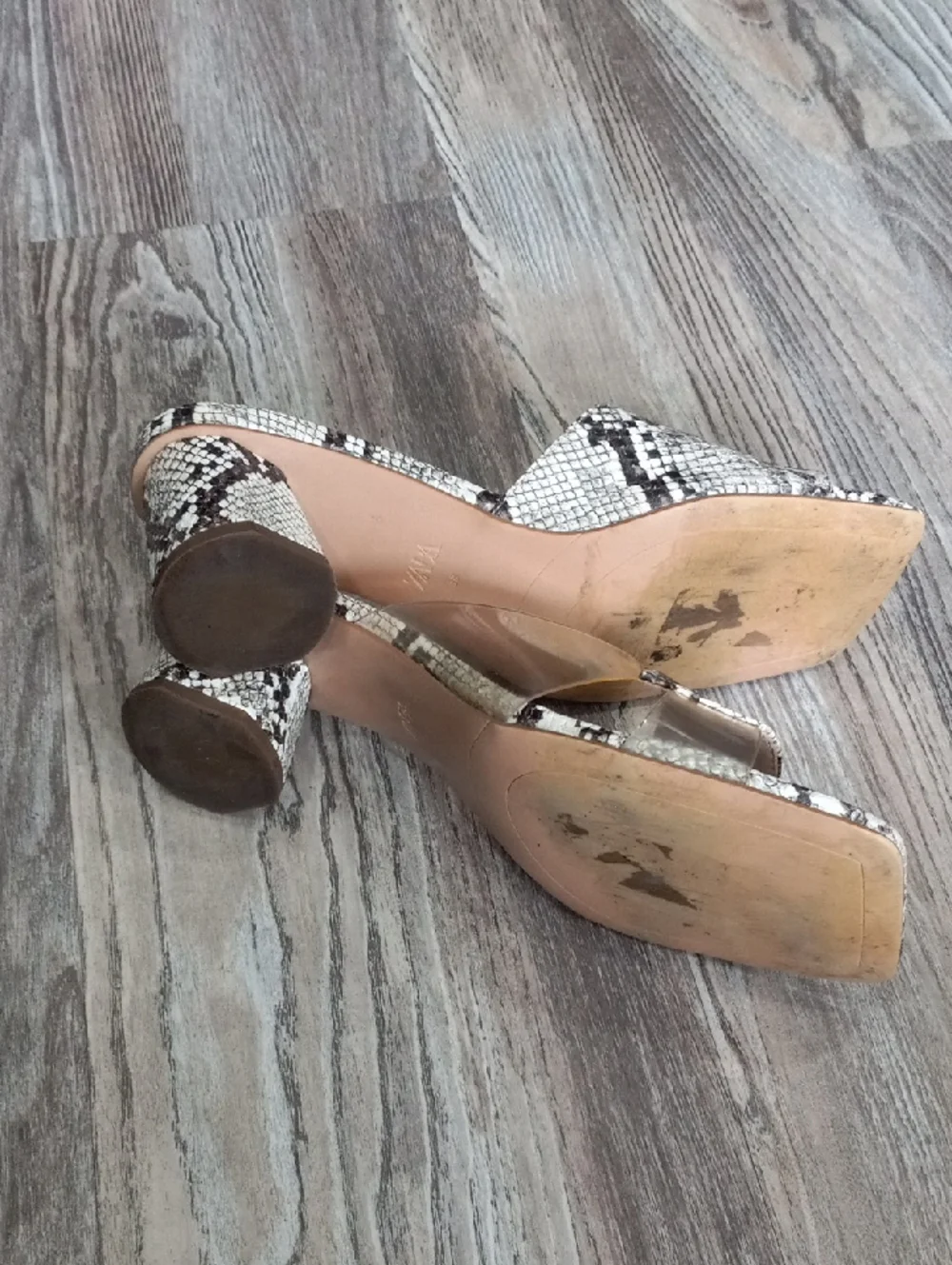 Zara Women's Snake-Print Slide Sandals in White/Brown - Picture 11 of 11